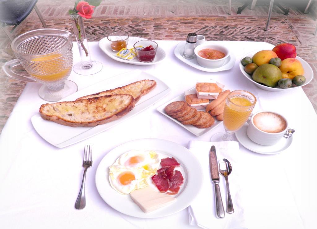 Hosteria Camino Luyego de Somoza ภายนอก รูปภาพ